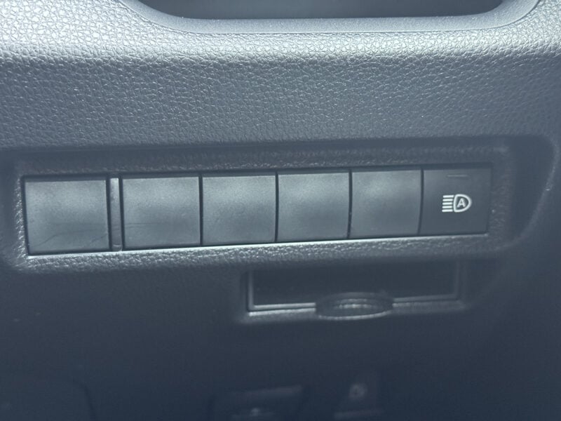 Used Toyota RAV4 2021 for sale - 77223196: Photo 22