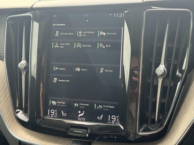 Used Volvo XC60 2019 for sale - 77490795: Photo 24