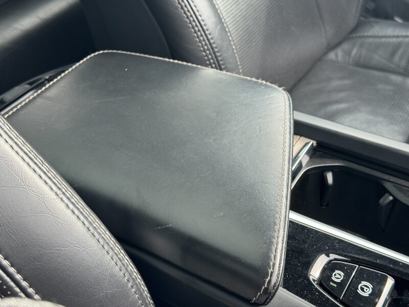 Used Volvo XC60 2019 for sale - 77490795: Photo 32