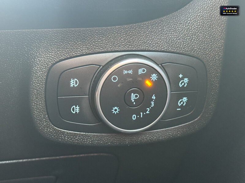 Used Ford Fiesta 2018 for sale - 77041645: Photo 21