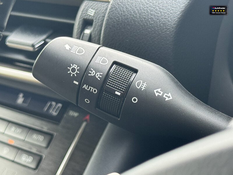 Used Lexus IS 2018 for sale - 77042262: Photo 16