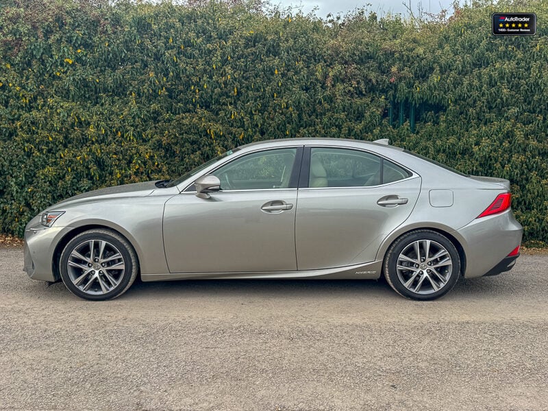 Used Lexus IS 2018 for sale - 77042262: Photo 33