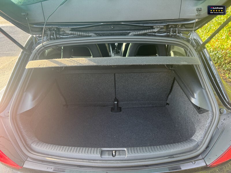 Used Volkswagen Scirocco 2016 for sale - 77041633: Photo 8