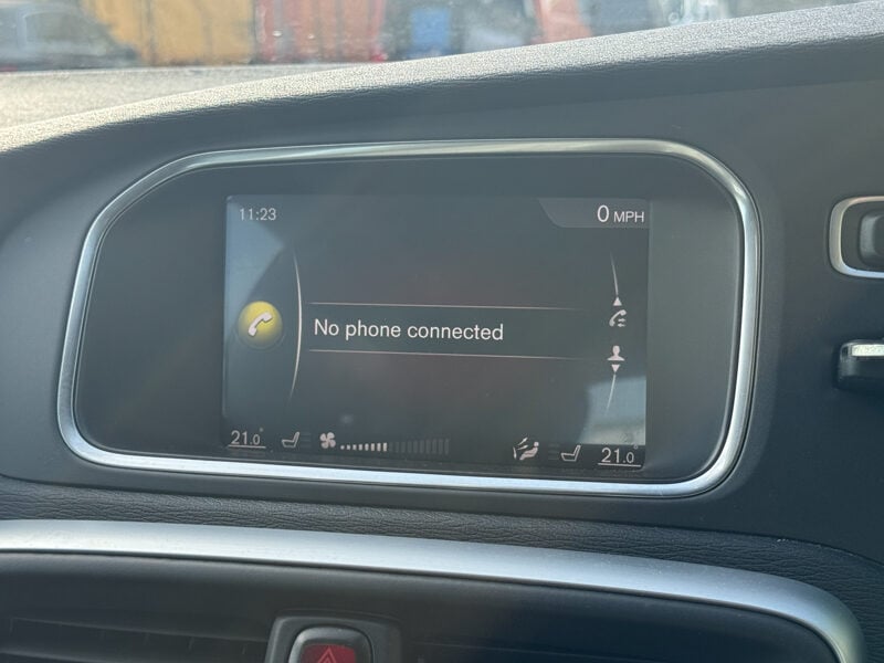 Used Volvo V40 2018 for sale - 77530424: Photo 24