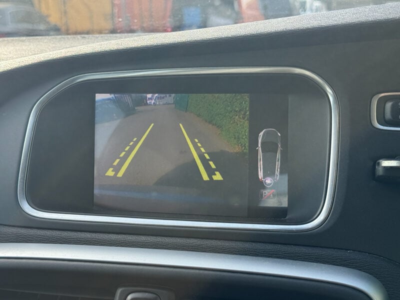 Used Volvo V40 2018 for sale - 77530424: Photo 25