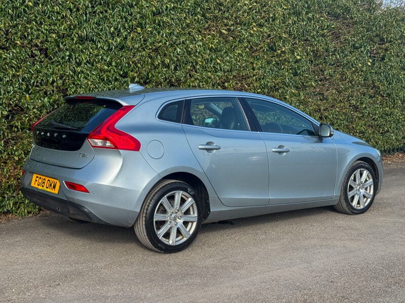 Used Volvo V40 2018 for sale - 77530424: Photo 33