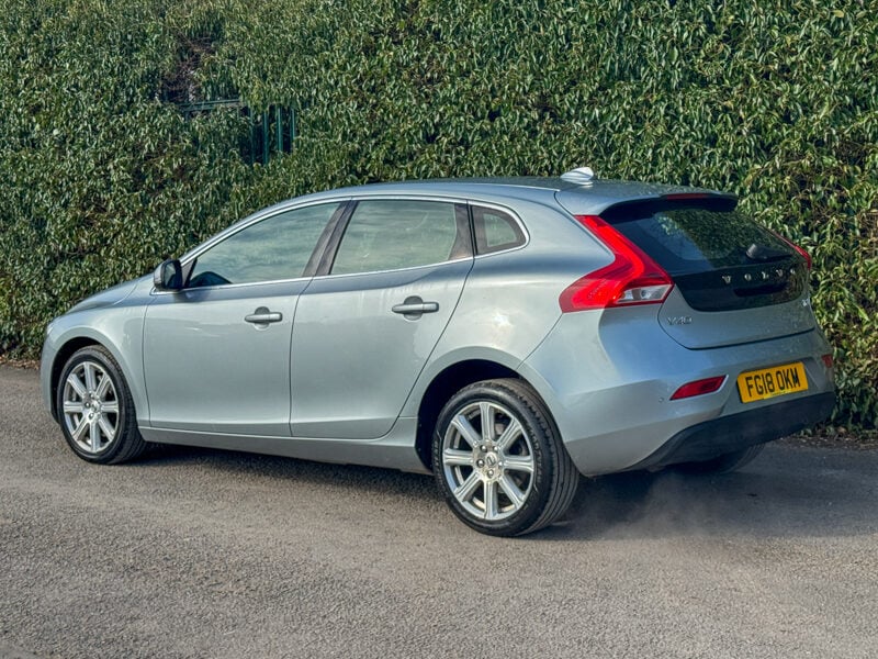 Used Volvo V40 2018 for sale - 77530424: Photo 37