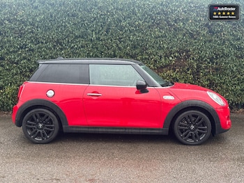 Used MINI Hatch 2018 for sale - 77327310: Photo