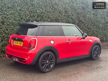 Used MINI Hatch 2018 for sale - 77327310: Photo