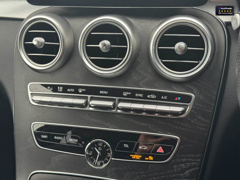 Used Mercedes-Benz C Class 2020 for sale - 77042237: Photo 23