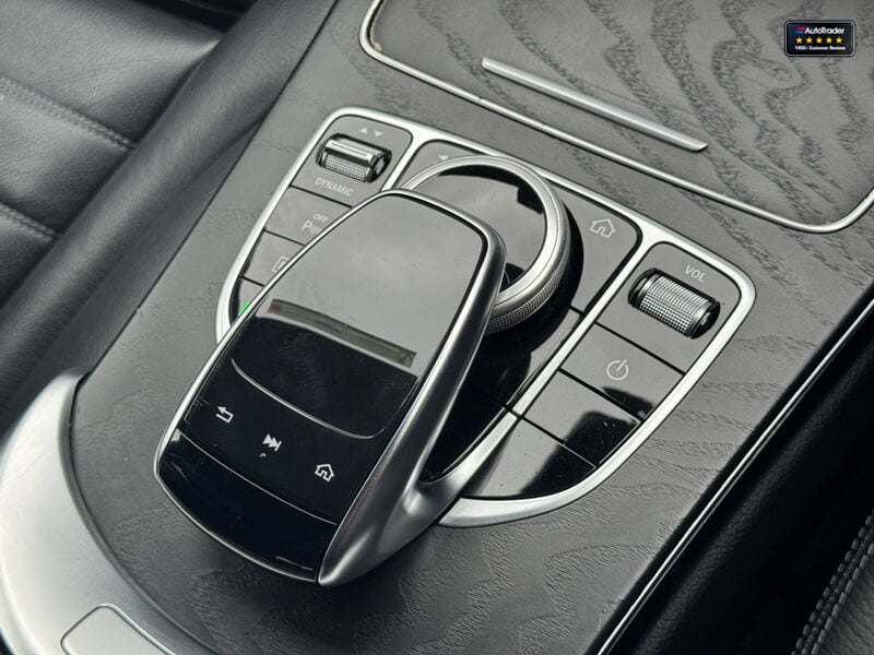 Used Mercedes-Benz C Class 2020 for sale - 77042237: Photo 25