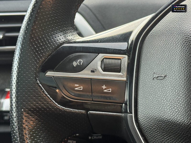 Used Peugeot 3008 2018 for sale - 77042300: Photo 13