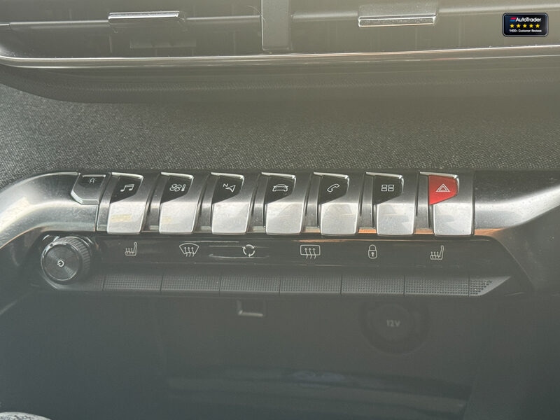 Used Peugeot 3008 2018 for sale - 77042300: Photo 23