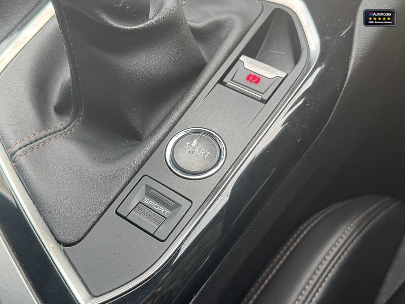 Used Peugeot 3008 2018 for sale - 77042300: Photo 25