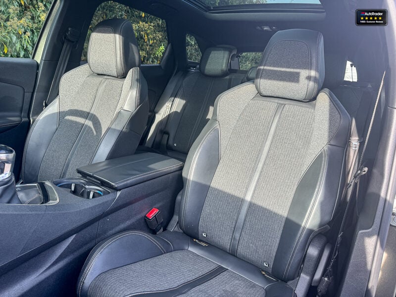 Used Peugeot 3008 2018 for sale - 77042300: Photo 9