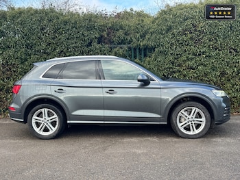 Used Audi Q5 2020 for sale - 77223199: Photo