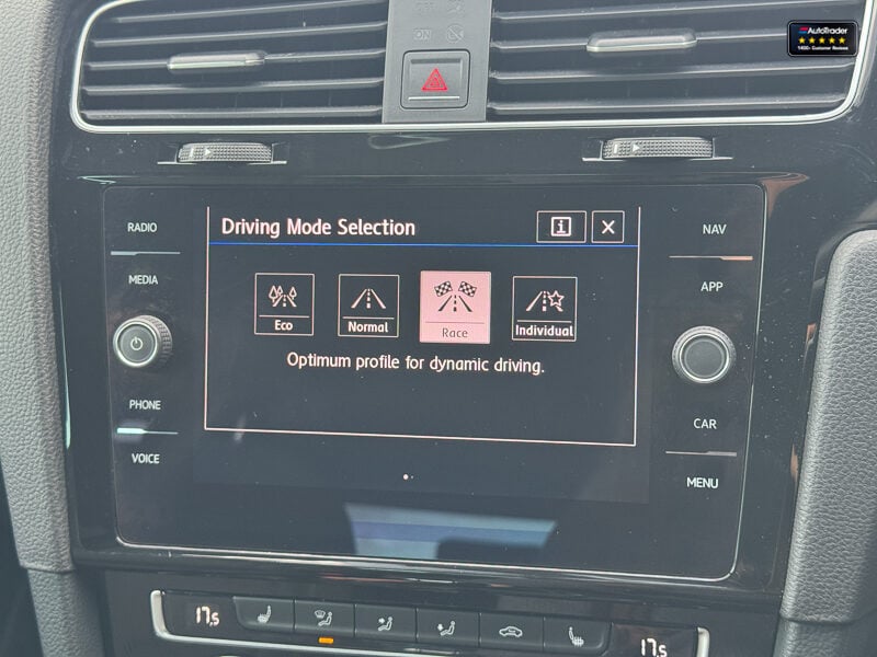 Used Volkswagen Golf 2017 for sale - 77042256: Photo 29