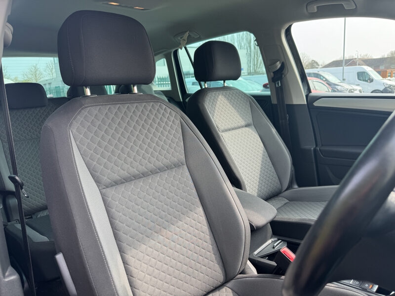 Used Volkswagen Tiguan 2019 for sale - 78015917: Photo 11