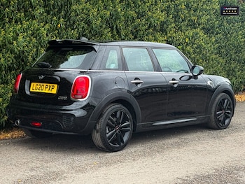 Used MINI Hatch 2020 for sale - 77042236: Photo