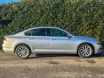 Used Volkswagen Passat 2016 for sale - 77041650: Photo