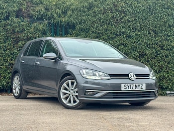 Used Volkswagen Golf 2017 for sale - 77666068: Photo