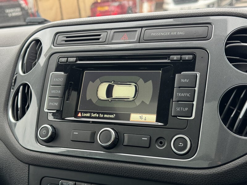 Used Volkswagen Tiguan 2014 for sale - 77286800: Photo 24