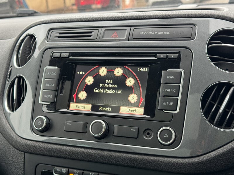 Used Volkswagen Tiguan 2014 for sale - 77286800: Photo 25