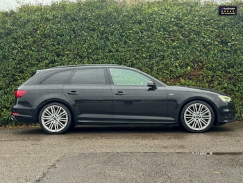 Used Audi A4 2017 for sale - 77041677: Photo