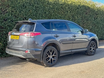 Used Toyota RAV4 2018 for sale - 77917416: Photo