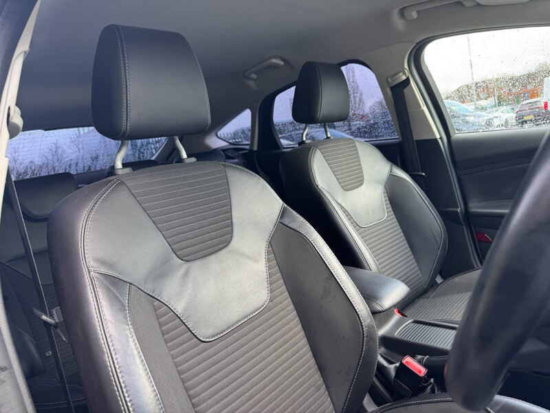 Used Ford Focus 2017 for sale - 77382203: Photo 13