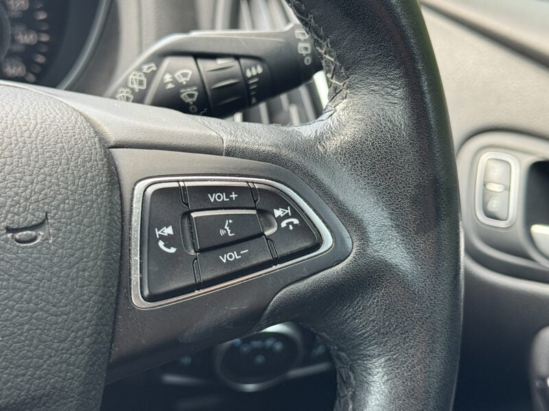 Used Ford Focus 2017 for sale - 77382203: Photo 17