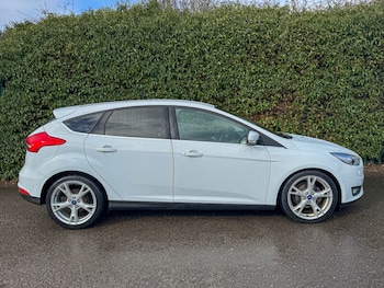 Used Ford Focus 2017 for sale - 77382203: Photo