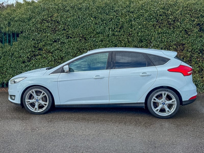 Used Ford Focus 2017 for sale - 77382203: Photo 7