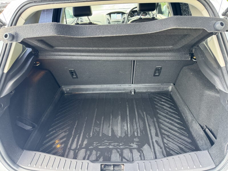 Used Ford Focus 2017 for sale - 77382203: Photo 9