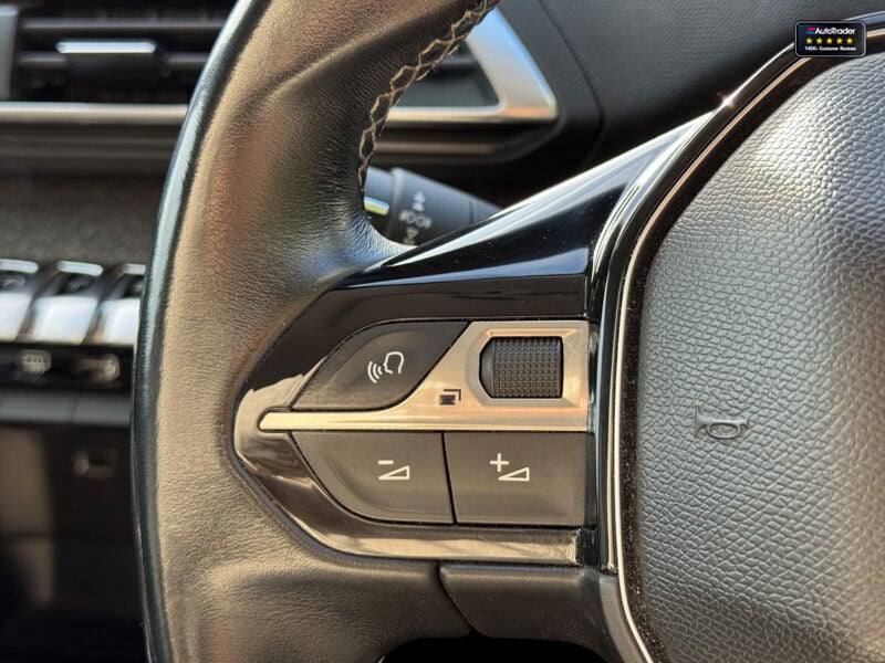 Used Peugeot 5008 2018 for sale - 77041591: Photo 11