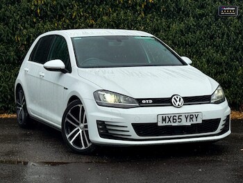 Used Volkswagen Golf 2015 for sale - 77042234: Photo