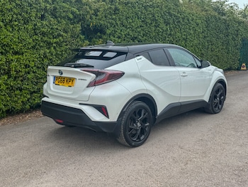 Used Toyota C-HR 2019 for sale - 78313161: Photo