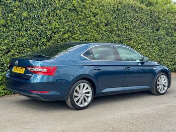 Used Skoda Superb 2018 for sale - 78001630: Photo