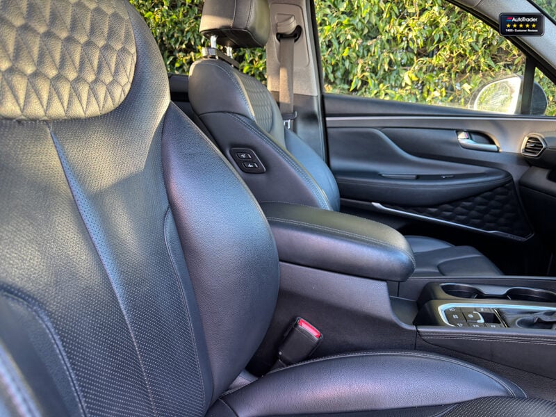 Used Hyundai Santa Fe 2018 for sale - 77041821: Photo 17