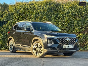 Used Hyundai Santa Fe 2018 for sale - 77041821: Photo