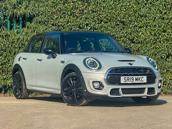 Used MINI Hatch 2019 for sale - 77663586: Photo