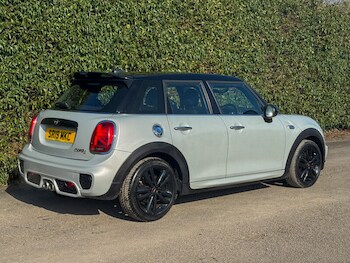 Used MINI Hatch 2019 for sale - 77663586: Photo