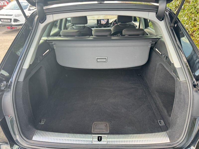 Used Audi A4 2021 for sale - 77258374: Photo 9