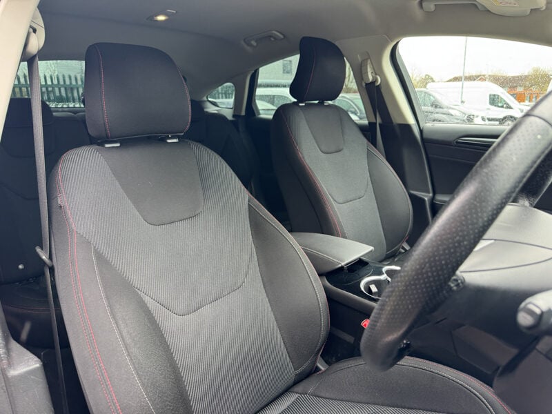 Used Ford Mondeo 2017 for sale - 77530460: Photo 11