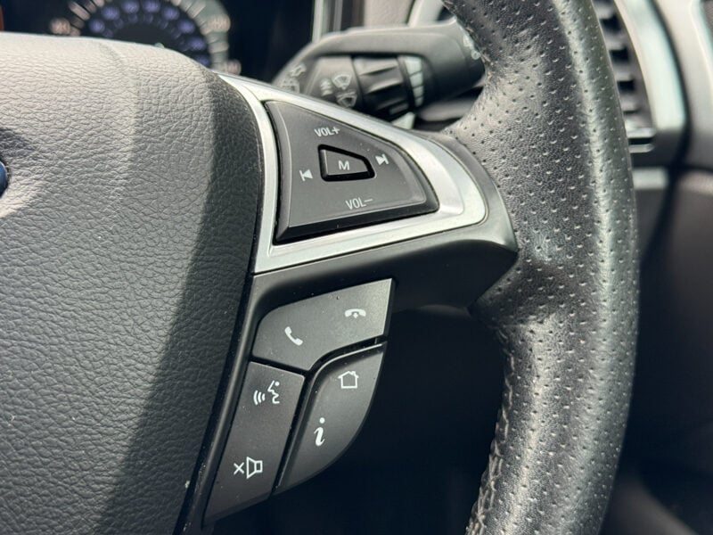 Used Ford Mondeo 2017 for sale - 77530460: Photo 14