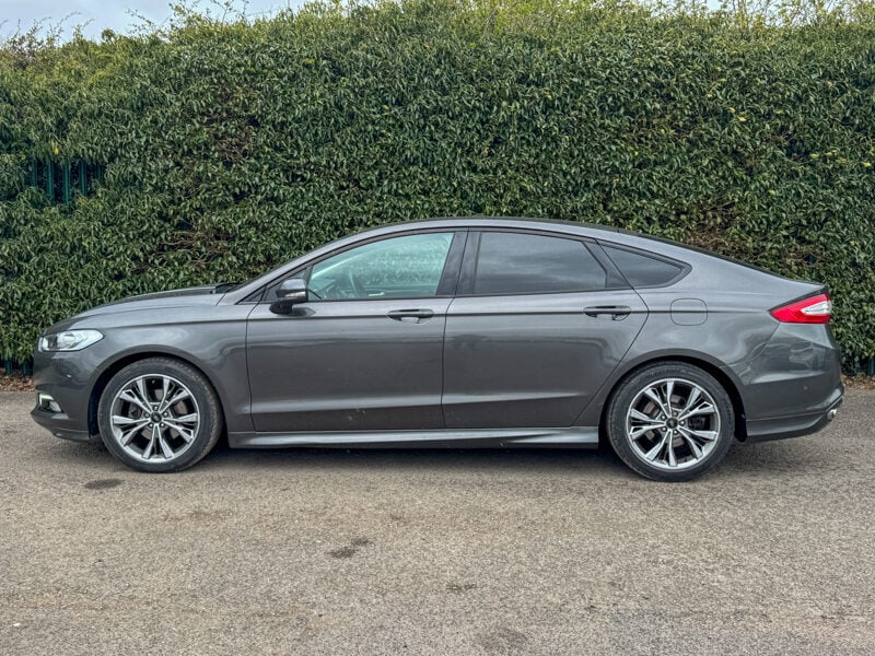 Used Ford Mondeo 2017 for sale - 77530460: Photo 6