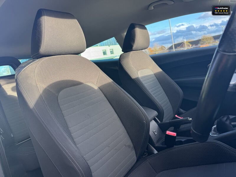 Used Volkswagen Scirocco 2011 for sale - 77041622: Photo 10