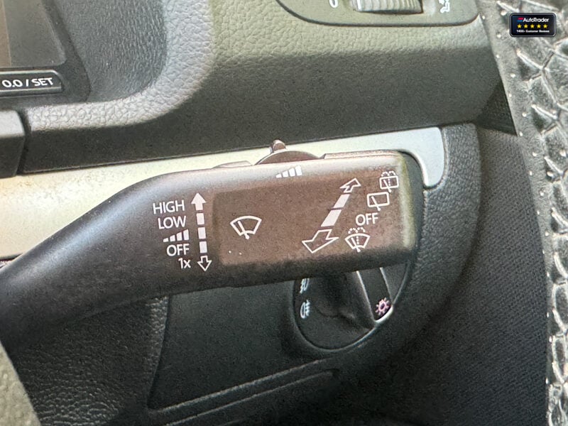 Used Volkswagen Scirocco 2011 for sale - 77041622: Photo 15