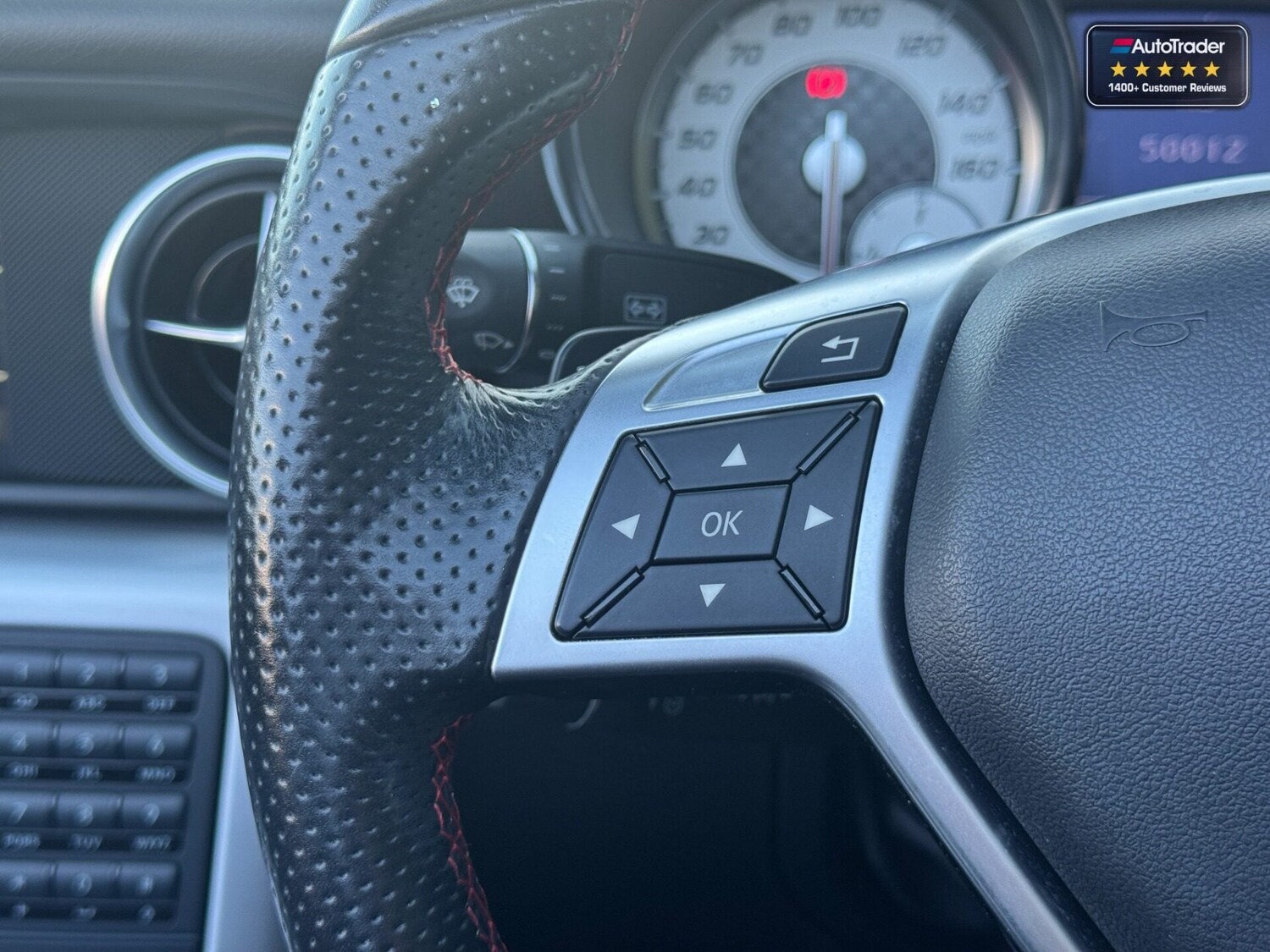 Used Mercedes-Benz SLK 2015 for sale - 77917424: Photo 11