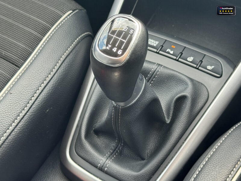 Used Kia Stonic 2022 for sale - 77042230: Photo 29